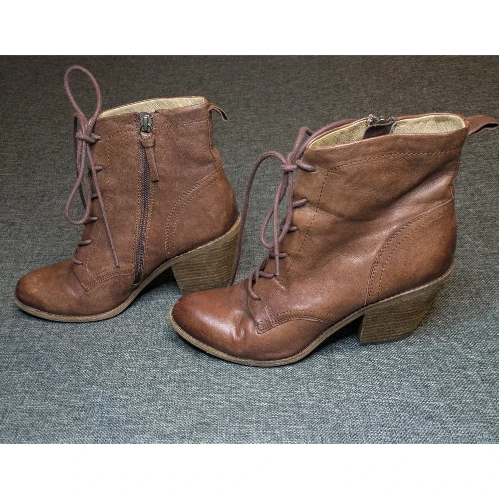 Sofft Women's Brown Leather Ankle Zip Up Boots Bootie Size 10 M Platform Heel